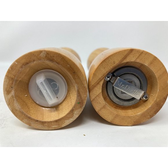 Mr. Dudley Wooden Pepper Mill and Salt Shaker - Picture 4 of 4